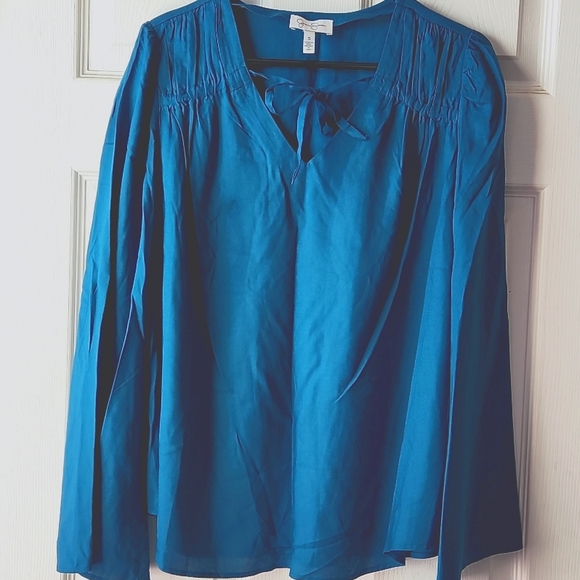 Jessica Simpson Long Bell Sleeve Blouse Size S Nwot - Picture 3 of 6